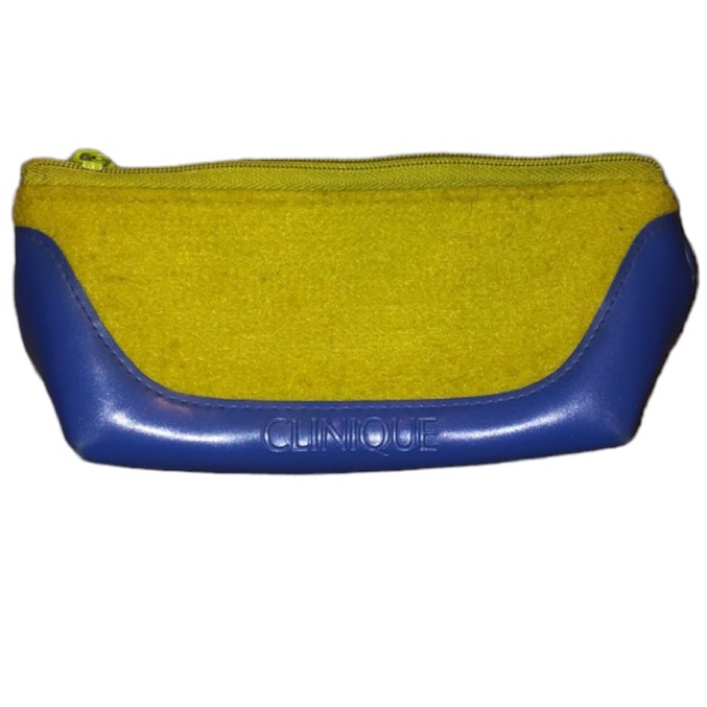 💚💙💚 Clinique makeup bag